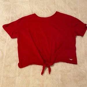 Cropped red T
